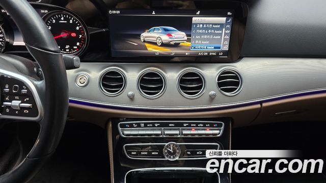 Mercedes-Benz E-Class E300 Avantgarde