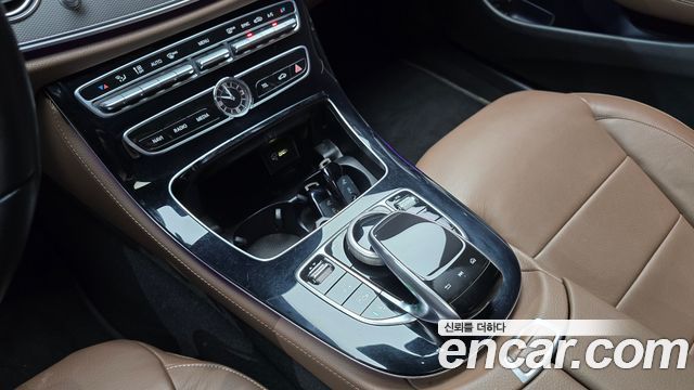 Mercedes-Benz E-Class E300 Avantgarde