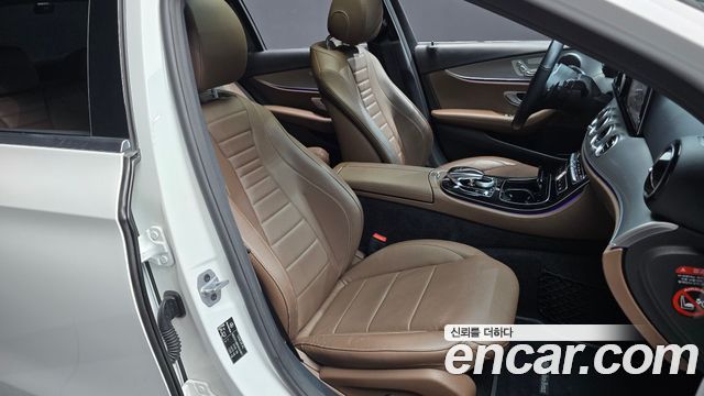 Mercedes-Benz E-Class E300 Avantgarde