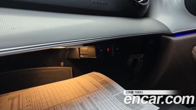 Mercedes-Benz E-Class E300 Avantgarde