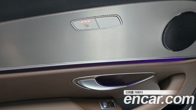 Mercedes-Benz E-Class E300 Avantgarde