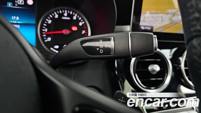 Mercedes-Benz C-Class C200
