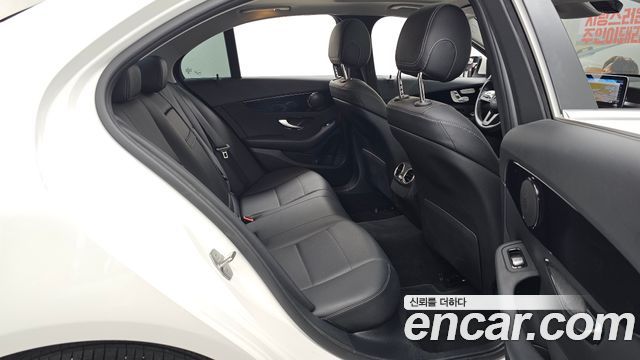 Mercedes-Benz C-Class C200