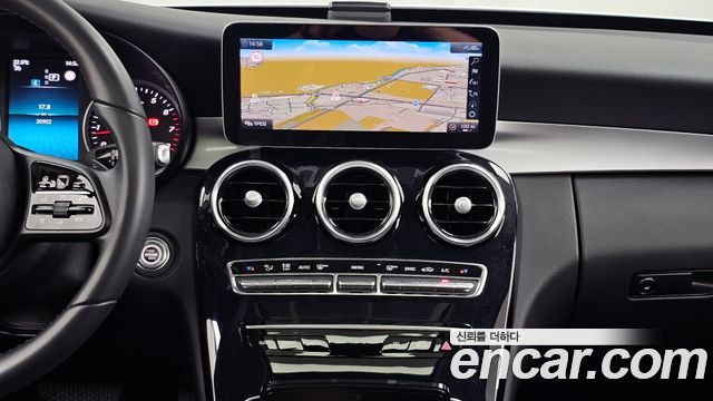 Mercedes-Benz C-Class C200