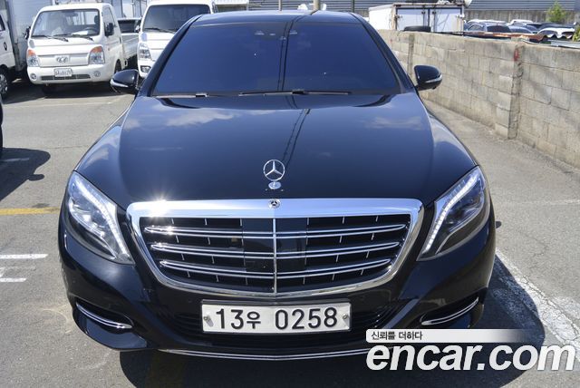 Mercedes-Benz S-Class Maybach S500 4MATIC