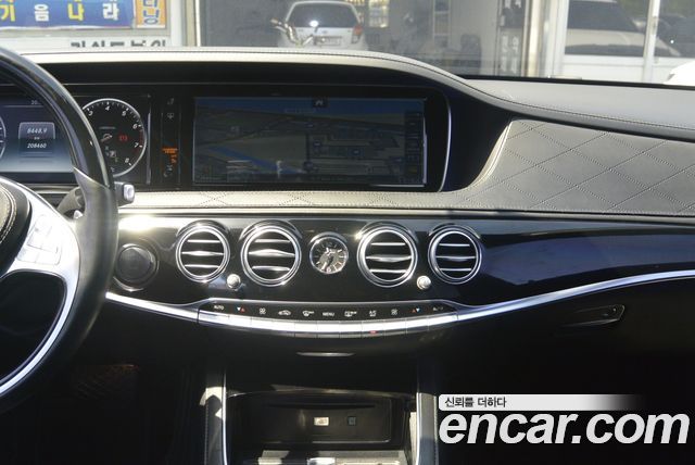 Mercedes-Benz S-Class Maybach S500 4MATIC