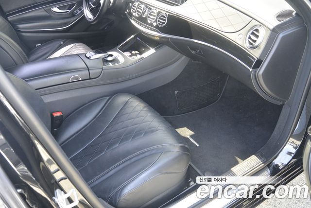 Mercedes-Benz S-Class Maybach S500 4MATIC