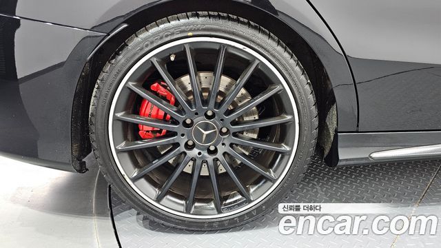 Mercedes-Benz CLA-Class CLA45 AMG 4MATIC