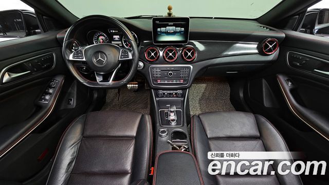 Mercedes-Benz CLA-Class CLA45 AMG 4MATIC
