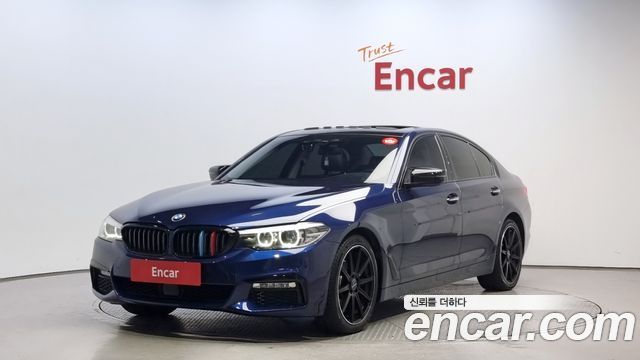 BMW 5-Series 520i Luxury