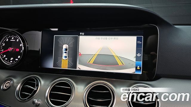 Mercedes-Benz E-Class E200 Avantgarde