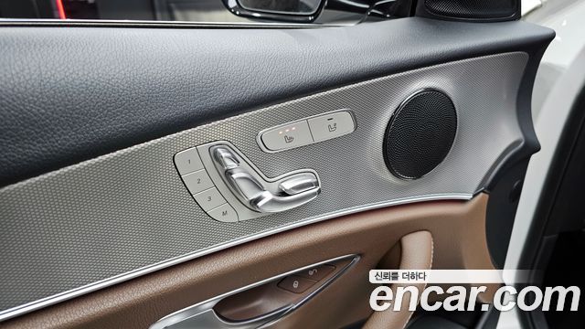 Mercedes-Benz E-Class E200 Avantgarde