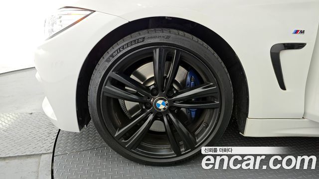 BMW 4-Series 428i M Sport Convertible