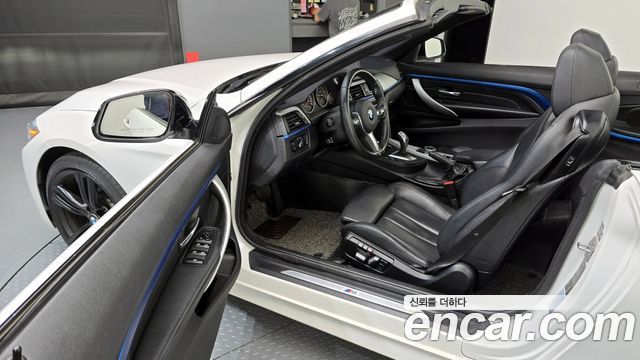 BMW 4-Series 428i M Sport Convertible