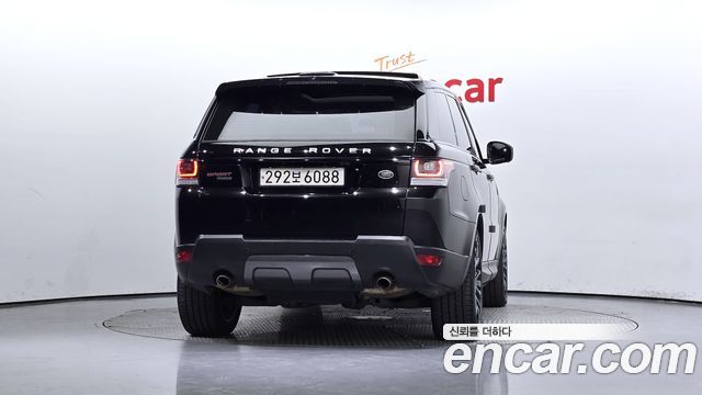 Land Rover Range Rover Sport 4.4 SDV8 HSE Dynamic