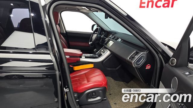 Land Rover Range Rover Sport 4.4 SDV8 HSE Dynamic