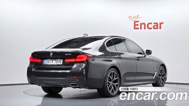BMW 5-Series 530i xDrive M Sport Package