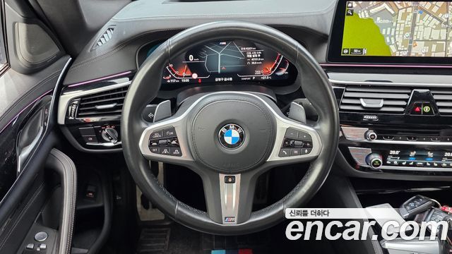 BMW 5-Series 530i xDrive M Sport Package