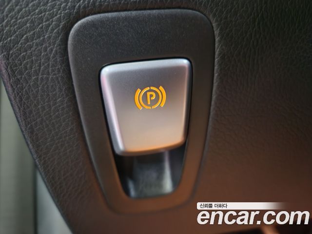 Mercedes-Benz C-Class C200