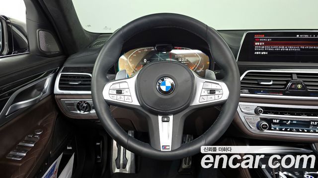 BMW 7-Series 740Li xDrive M Sport Package