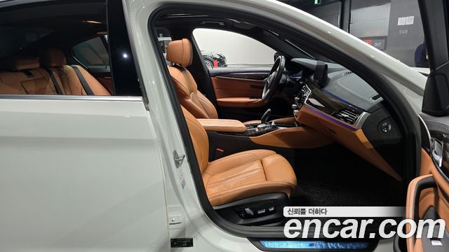 BMW 5-Series 520i M Sport
