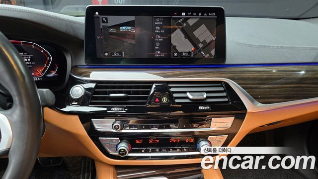 BMW 5-Series 520i M Sport