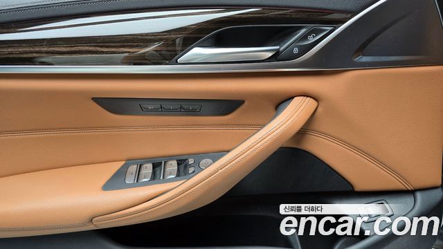 BMW 5-Series 520i M Sport