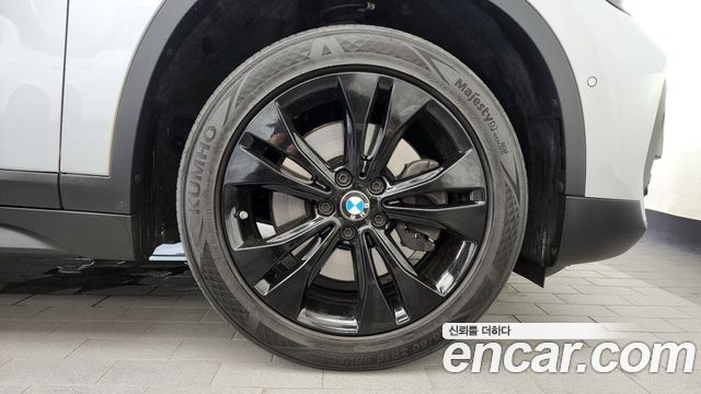 BMW X1 xDrive 20i Advantage