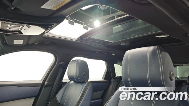 Land Rover Range Rover Velar 3.0 D300 R-Dynamic SE