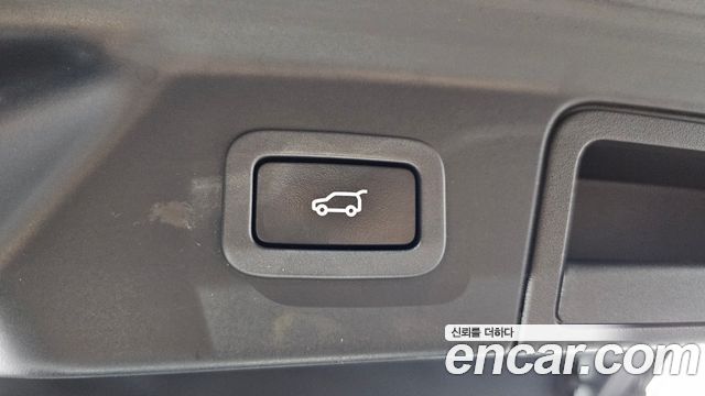 Land Rover Range Rover Velar 3.0 D300 R-Dynamic SE