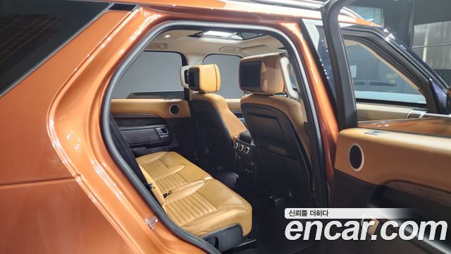 Land Rover Discovery 3.0 TD6 HSE Luxury