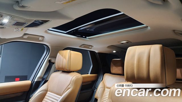 Land Rover Discovery 3.0 TD6 HSE Luxury