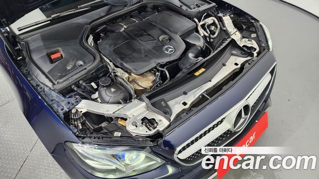 Mercedes-Benz E-Class E220d Coupe