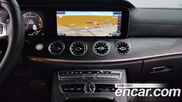 Mercedes-Benz E-Class E220d Coupe