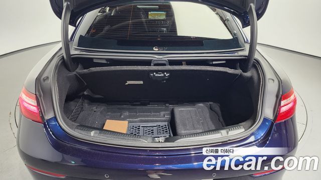 Mercedes-Benz E-Class E220d Coupe