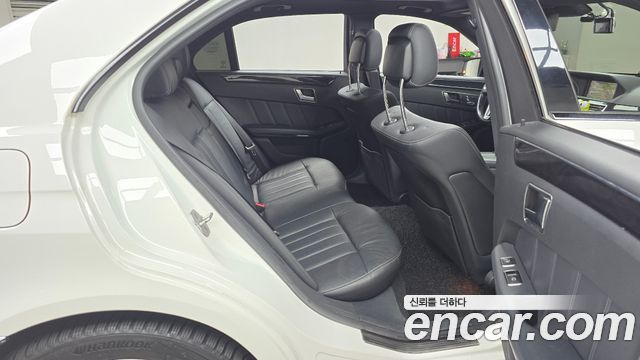 Mercedes-Benz E-Class E220 Bluetec Avantgarde Sport