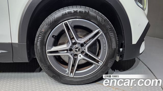 Mercedes-Benz GLB-Class GLB250 4MATIC