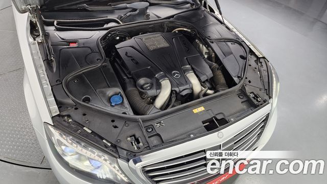 Mercedes-Benz S-Class S500L 4MATIC