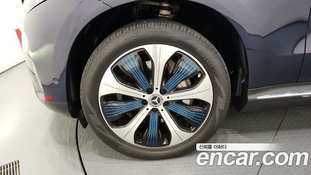 Mercedes-Benz EQC EQC400 4MATIC