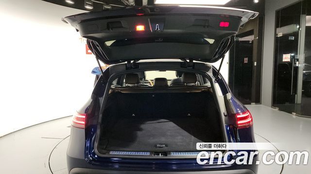 Mercedes-Benz EQC EQC400 4MATIC
