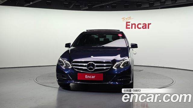 Mercedes-Benz E-Class E300 4MATIC Avantgarde
