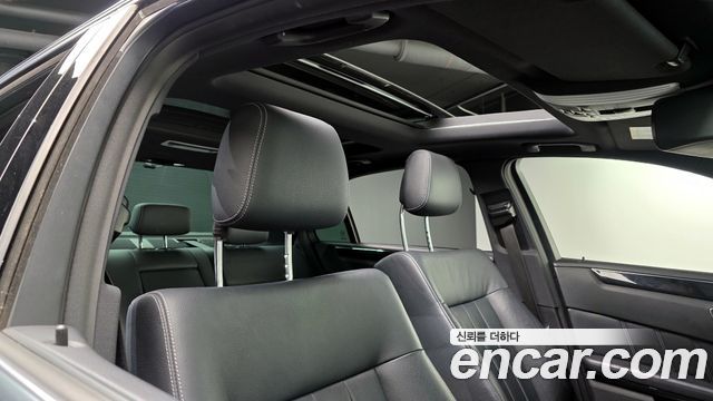 Mercedes-Benz E-Class E300 4MATIC Avantgarde