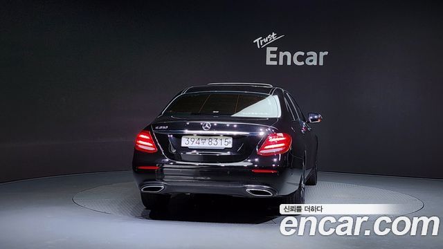 Mercedes-Benz E-Class E250 Avantgarde