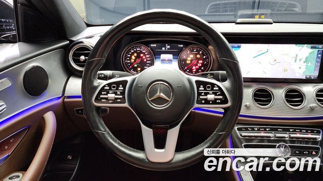 Mercedes-Benz E-Class E250 Avantgarde