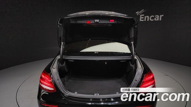 Mercedes-Benz E-Class E250 Avantgarde
