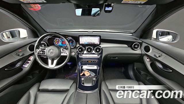 Mercedes-Benz GLC-Class GLC300e 4MATIC