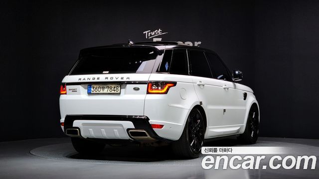 Land Rover Range Rover Sport 3.0 SDV6 HSE Dynamic