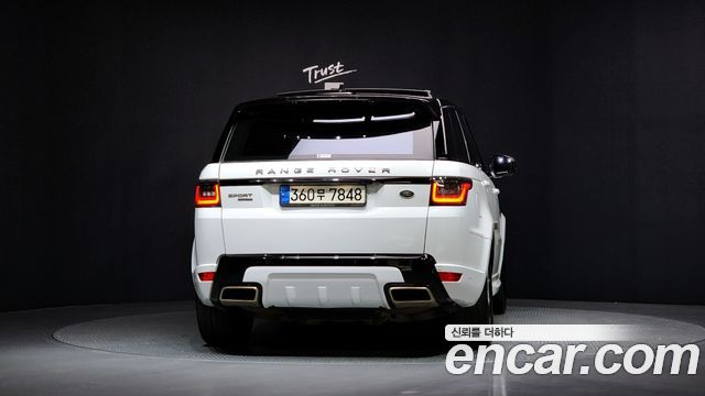 Land Rover Range Rover Sport 3.0 SDV6 HSE Dynamic