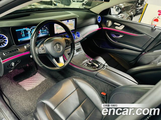 Mercedes-Benz E-Class E300 Avantgarde