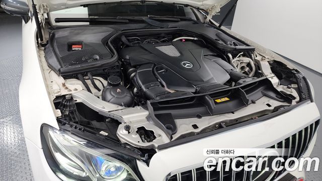 Mercedes-Benz E-Class E450 4MATIC Coupe